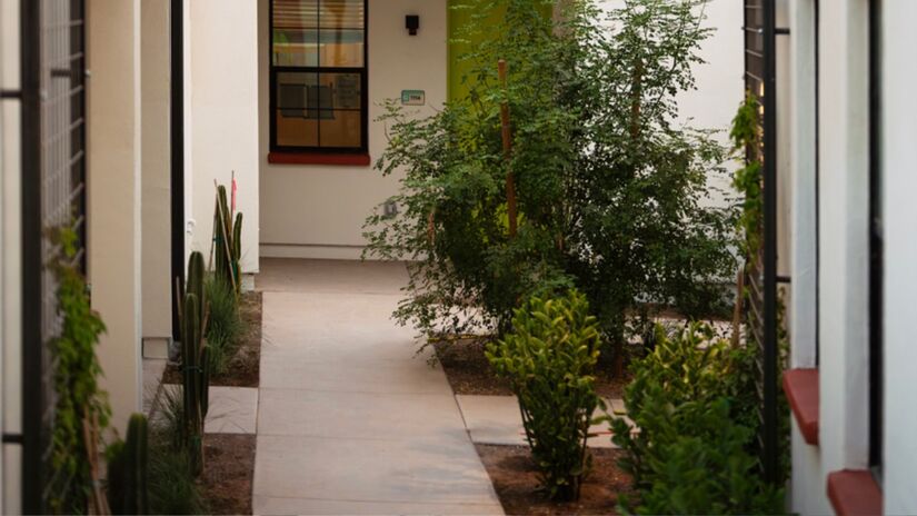 Com estilo arquitetônico que se adapta ao clima local e soluções sustentáveis, Culdesac Tempe redefine o urbanismo / Opticos Design/Divulgação Culdesac