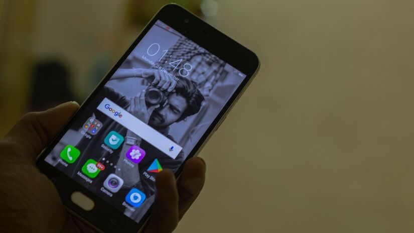 O uso de apps de relacionamento é cada vez mais comum / Pixabay