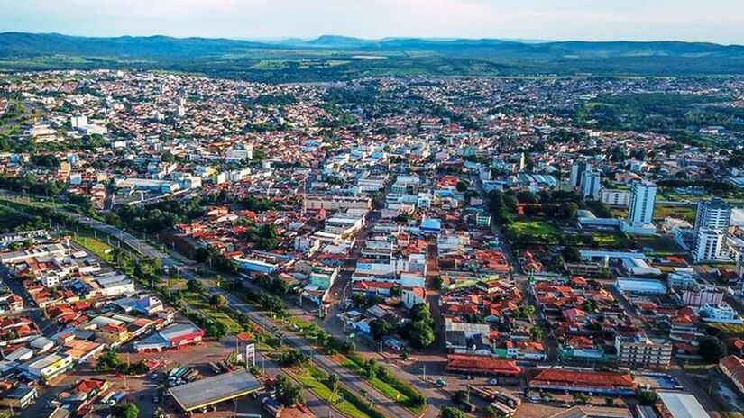 A mineração em Paracatu acontece em minas a céu aberto e subterrâneas, usando tecnologia avançada / Divulgação