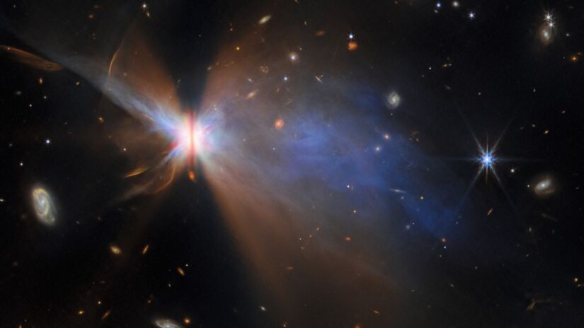 Protoestrela (uma estrela jovem que ainda acumula massa de seu ambiente) cercada por um disco de formação planetária com 65 bilhões de quilômetros de diâmetro / ESA/Webb, NASA & CSA, M. Villenave et al.