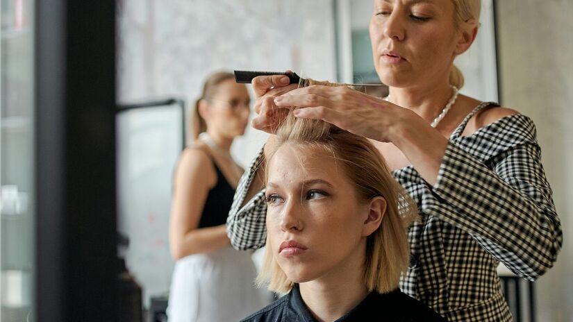 Para prevenir o cabelo branco a melhor opção é manter um estilo de vida saudável e longe do tabagismo - Pexels