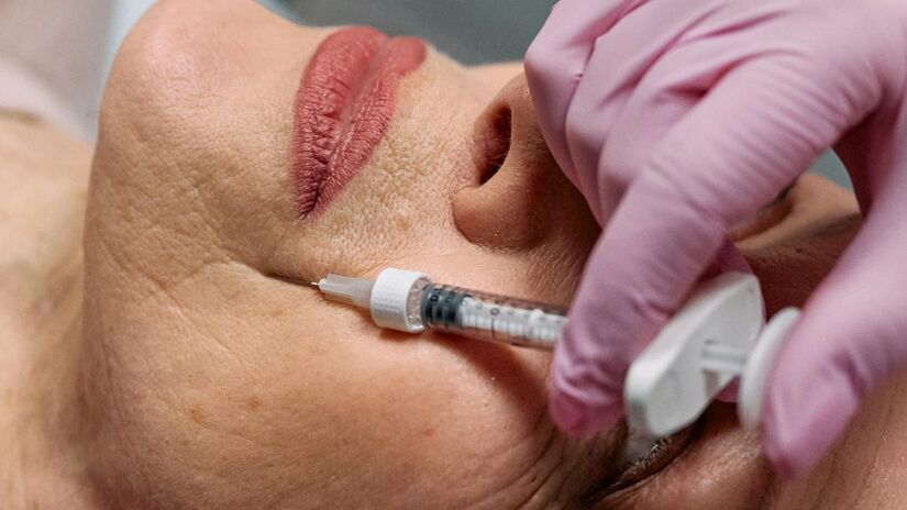 A toxina botulínica, botox, é uma neurotoxina derivada de uma bactéria - Pexels