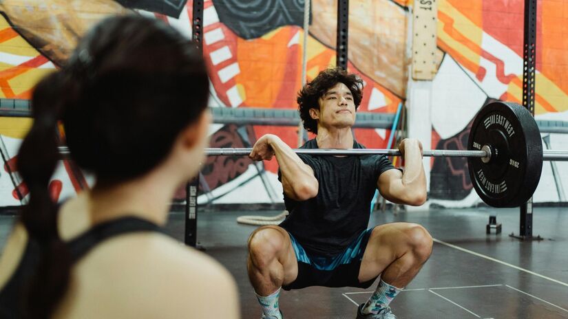 O exercício já é muito indicado nas academias e faz muito sucesso entre quem pratica musculação / Pexels