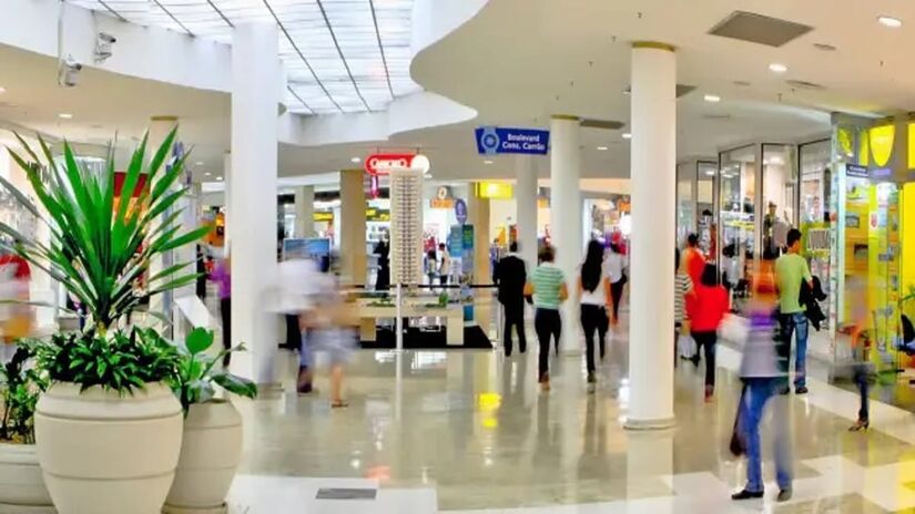 Para homenagear os bairros ao seu redor, o estabelecimento conta com vários nomes de ruas e bairros em seus espaços (Shopping Aricanduva/Divulgação)