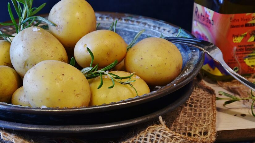O ideal é colocar a batata na geladeira assim que terminar de cozinhar, segundo especialistas / Pixabay