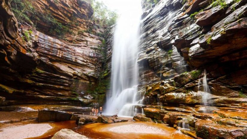 Cachoeiras cristalinas em meio à vegetação da Chapada Diamantina /melhoresdestinos