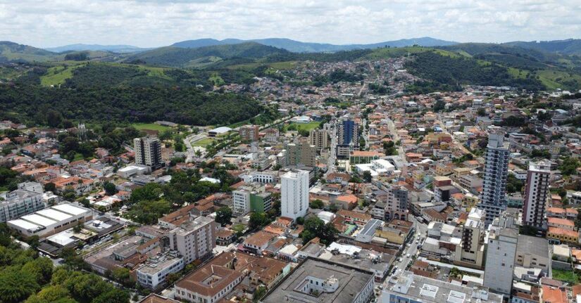 Caxambu tem apenas 21 mil habitantes e fica em uma região montanhosa do estado mineiro, localizada a 384 km de Belo Horizonte, capital de Minas Gerais/Divulgação