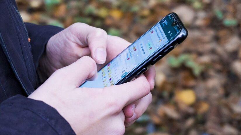 O scanner permitirá ajustes de bordas, aplicar filtros e enviar documentos em PDF diretamente do chat/Pixabay