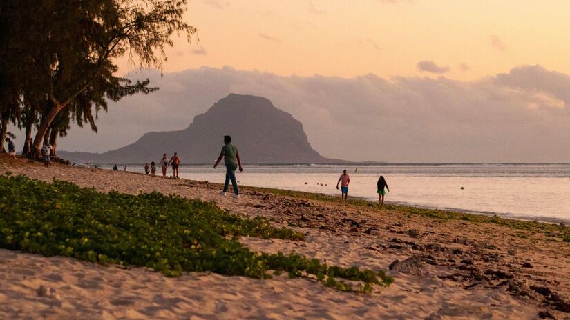 Pratique exercícios em horários mais frescos, como início da manhã ou final da tarde / Pexels