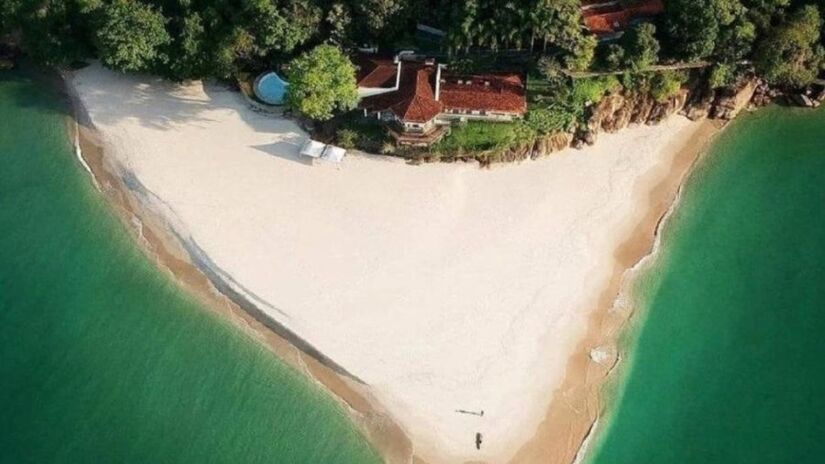 Morar ou investir em ilhas exige planejamento e cuidado ambiental / Divulgação