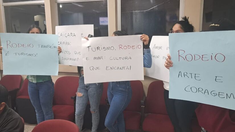 A votação, que resultou na rejeição da proposta / Márcio Ribeiro/DL
