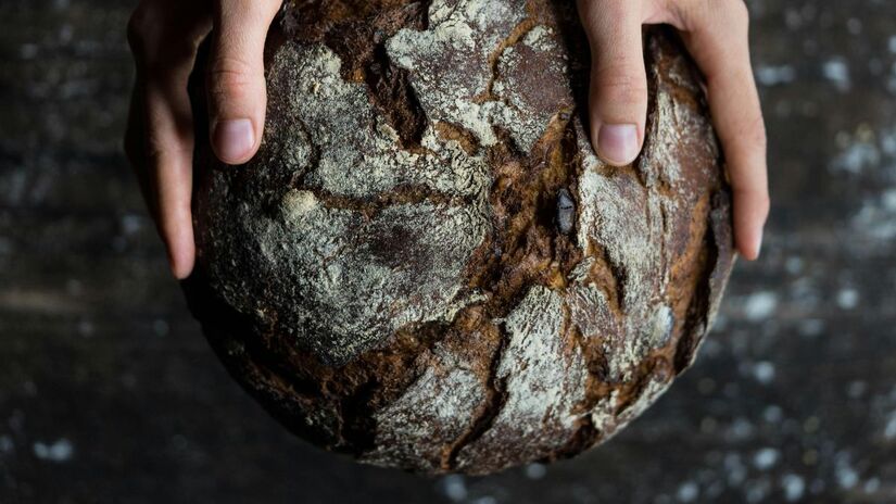 Auxilia no controle da glicemia: Por ser digerido mais lentamente, libera glicose na corrente sanguínea de forma gradual, o que é benéfico para pessoas com diabetes ou que buscam estabilizar o açúcar no sangue. /Pexels
