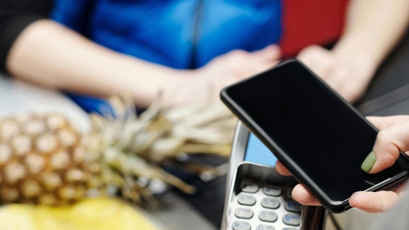 Monitore valores semanas antes para identificar descontos reais e evitar ofertas enganosas/Pexels
