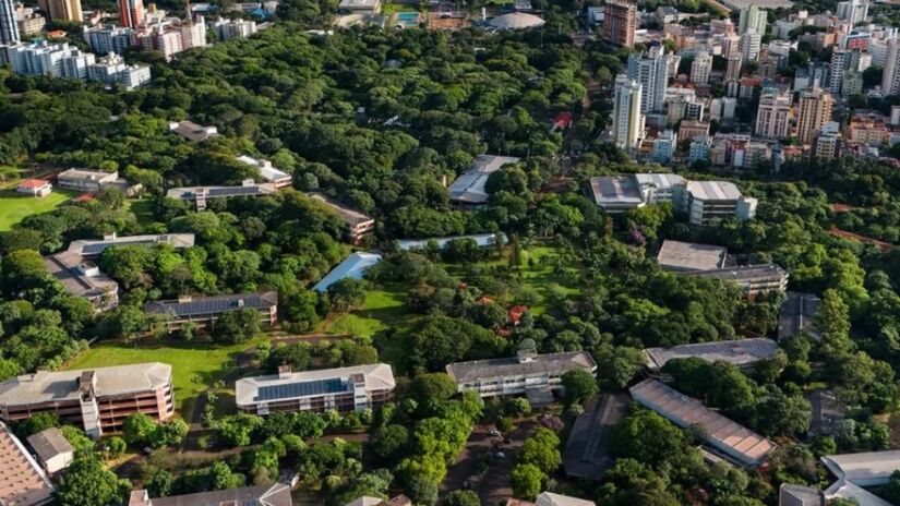 A cidade mantém um sistema contínuo de coleta seletiva, varrição e conservação dos espaços públicos/ Thiago Louzada