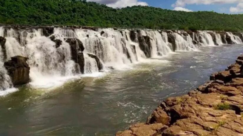 Não é permitido:

Danificar a flora;
Alimentar os animais;
Pescar e caçar;
Nadar/ Rota do Yucuma