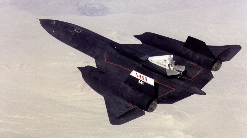 Durante os anos 1990, o SR-71 foi usado em testes de alta velocidade pela NASA, servindo de base para novas pesquisas em aerodinâmica e propulsão hipersônica/ NASA/Flickr