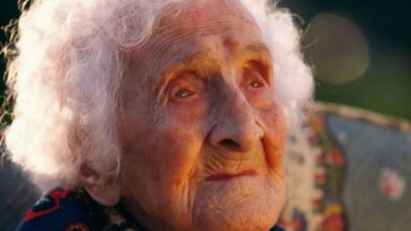 Nascida em 1875, na França, ela viveu por três séculos, atravessando grandes transformações sociais, culturais e tecnológicas / Pascol Parrot