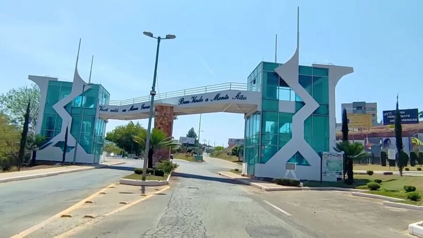 Monte Sião, no sul de Minas Gerais, é reconhecida como a Capital Nacional do Tricô, sendo responsável por cerca de 35% da produção de tricô do mercado interno brasileiro / Fotos: Reprodução Youtube/De fora em Juiz de Fora