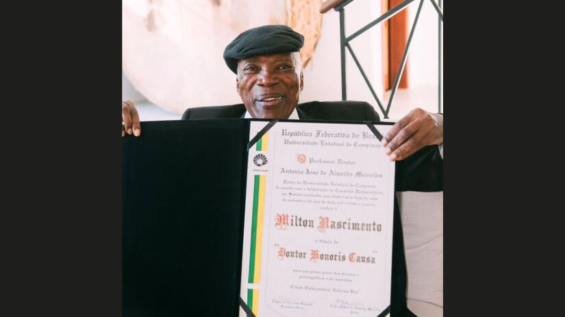 Milton Nascimento já recebeu título de Doutor Honoris Causa pela Unicamp/ Reprodução Instagram/@nascimentomusica