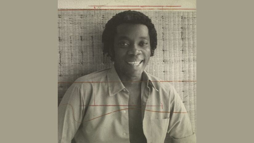 Milton Nascimento em 1972, quando lançou seu LP  'Clube de Esquina', um dos mais marcantes de sua carreira/ Domínio público/Acervo Arquivo Nacional