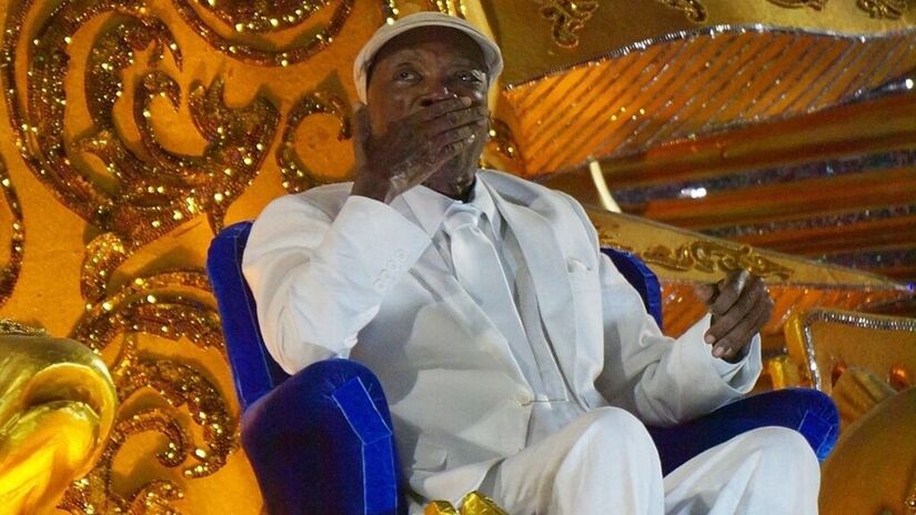Milton Nascimento no desfile da Portela (Carnaval 2025)/ Ricardo Yugue/Wikimedia Commons