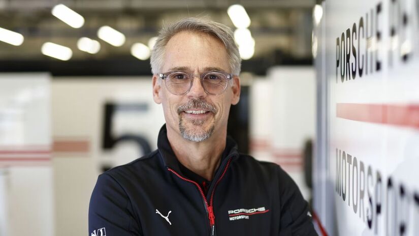 Thomas Laudenbach destacou que a Porsche concentrará seus esforços no IMSA e na Fórmula E, priorizando o mercado norte-americano e o avanço da eletrificação/ Divulgação