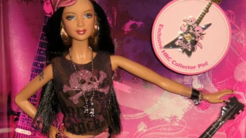A Mattel expandiu a marca Barbie para filmes, jogos e produtos digitais, tornando-a uma referência de entretenimento além do brinquedo. /Flickr