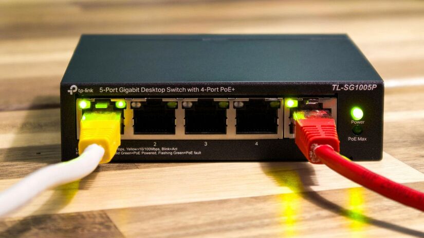 Roteadores antigos não foram feitos para lidar com muitos dispositivos conectados ao mesmo tempo / Pexels/Pascal