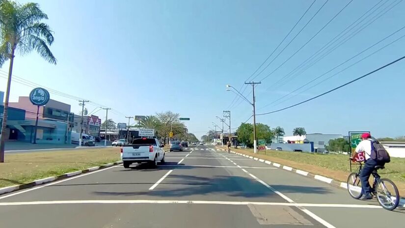 Segundo o IBGE, o município é a nona cidade com maior renda per capita do país, refletindo sua prosperidade