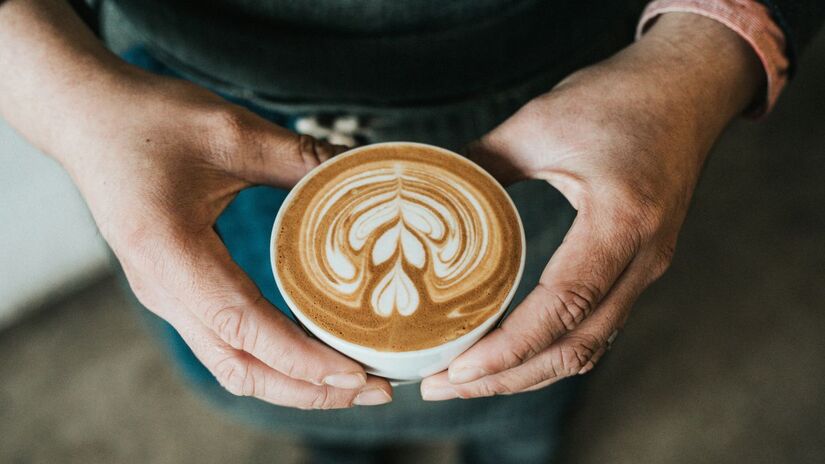 Brasil é o país que mais produz e um dos que mais consome café no mundo/Unsplash