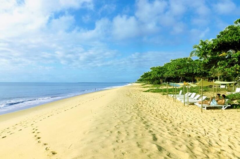 Natureza preservada: praias virgens, manguezais e muito verde fazem de Caraíva um refúgio perfeito para quem busca paz (Divulgação)