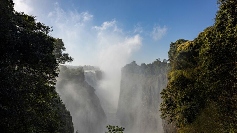 Montanhas, savanas e rios compõem os cenários deslumbrantes do Zimbábue / Unplash