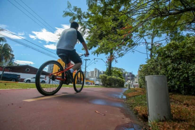 22,5 km de ciclovia em perfeita sintonia com a praia e o calçadão. Divulgação - PMPG