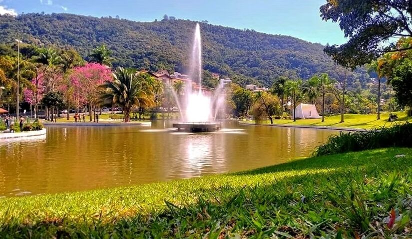 Marco da cidade de Águas de Lindóia - Reprodução/Pousada Estância das Montanhas