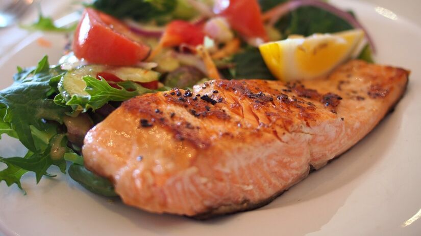 Incorporar peixe na dieta contribui para a saúde dos ossos e previne doenças cardiovasculares / Pixabay