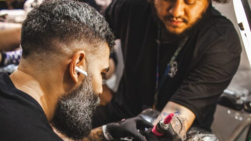 Dead Fish, Baysideking e muito mais: música e tatuagem lado a lado no maior evento cultural do ano (Divulgação/PMS)