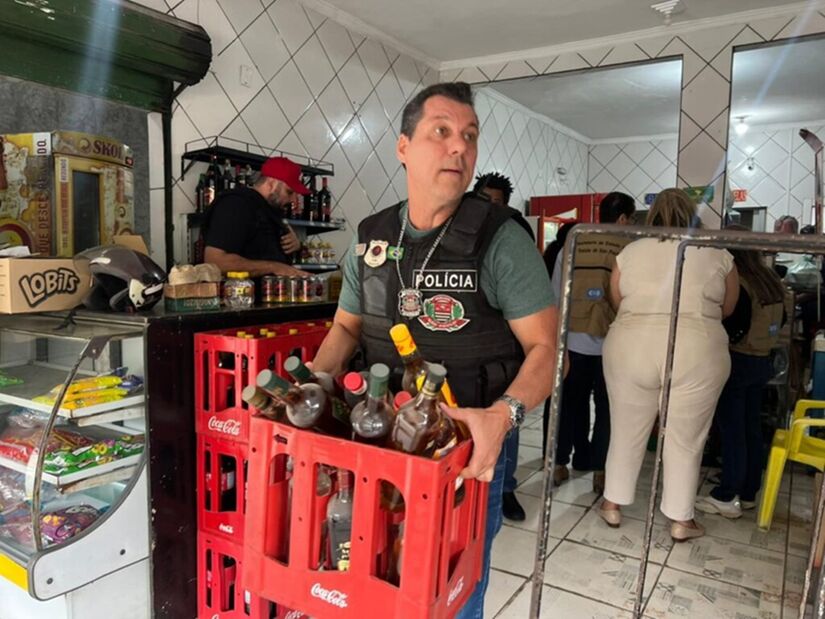 Operação integrada  Ação envolveu Vigilância Sanitária, Polícia Civil, Polícia Militar e Guarda Civil Municipal (Divulgação/PMC)
