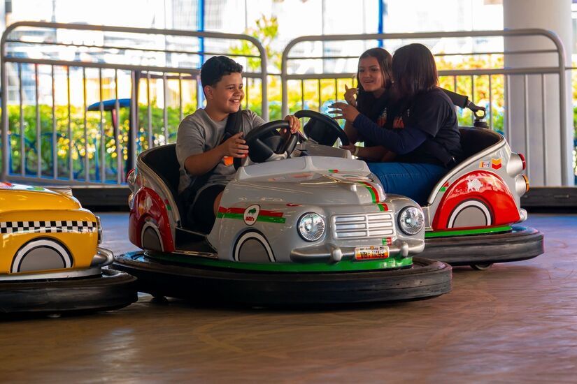 O clássico Carro de Batida / Crédito Hopi Hari