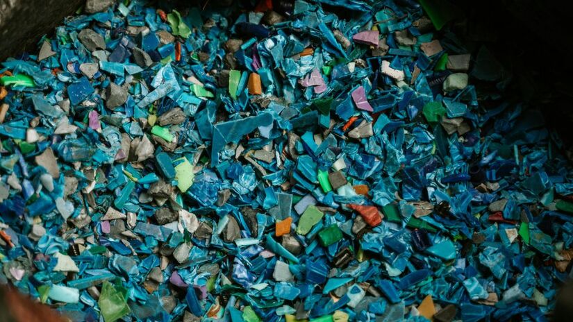 Um único arranhão ou rachadura nessas panelas antiaderentes pode liberar microplásticos/Pexels