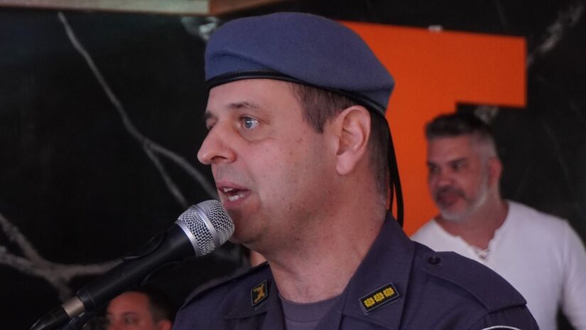 Anúncio da Operação Verão 2025-2026 foi feito pelo coronel Nery, comandante-geral do CPI-6 (Renan Lousada/DL)