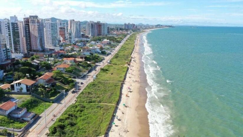 A honraria é concedida a praias, marinas e embarcações que atendem a 38 critérios de excelência, entre eles qualidade da água, gestão ambiental e responsabilidade social/Divulgação