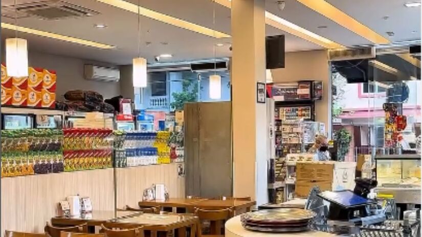 Padaria Tocantins: Famosa pelo pão na chapa e pelo atendimento acolhedor, a Tocantins oferece bolos, doces e pães frescos com delivery. Funciona todos os dias, das 6h às 22h, na R. Goiás, 124  Gonzaga, Santos/ Reprodução Instagram/@padariatocantins