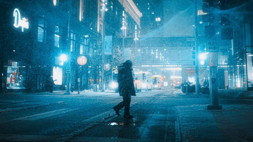 Estudos mostram que indivíduos que apreciam momentos a sós podem ter menor necessidade de validação externa, mantendo autoestima mais estável/Pexels