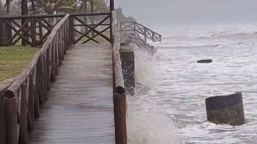 Situação proporcionou imagens impressionantes capturadas pelo experiente fotógrafo profissional Lelo Bianchini