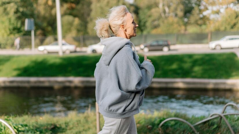 Exercícios regulares fortalecem músculos e ossos em pessoas acima de 50 anos / Pexels