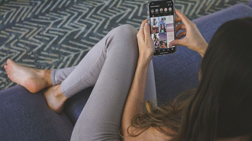 Desligar diminui o consumo de energia não só do celular, mas também do roteador Wi-Fi doméstico/Pexels