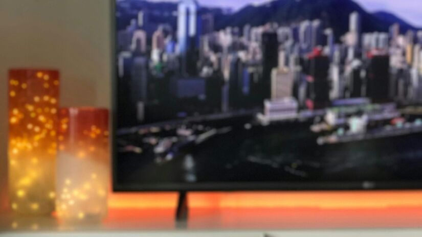 Essas plataformas atuam como serviços de televisão pirata, além de oferecer um extenso catálogo de filmes e séries, similares a plataformas como Netflix e Prime Video (Designecologist/Pexels)