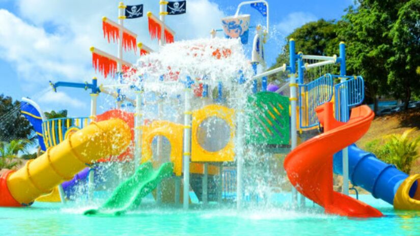 Atualmente em funcionamento, o parque conta com diversas atrações como a Piscina Orlando, que é voltada para as crianças (Aquática American Park/Divulgação)