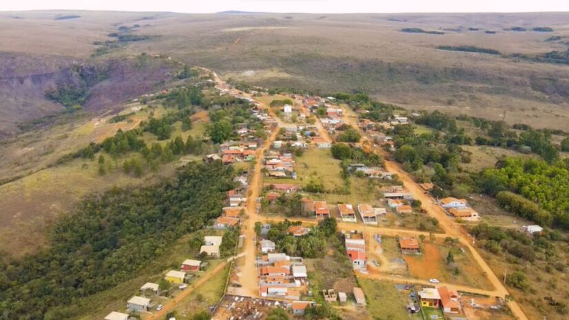 A região da Serra da Canastra é famosa pela produção de queijos (YouTube/Viaje Com Paulin)