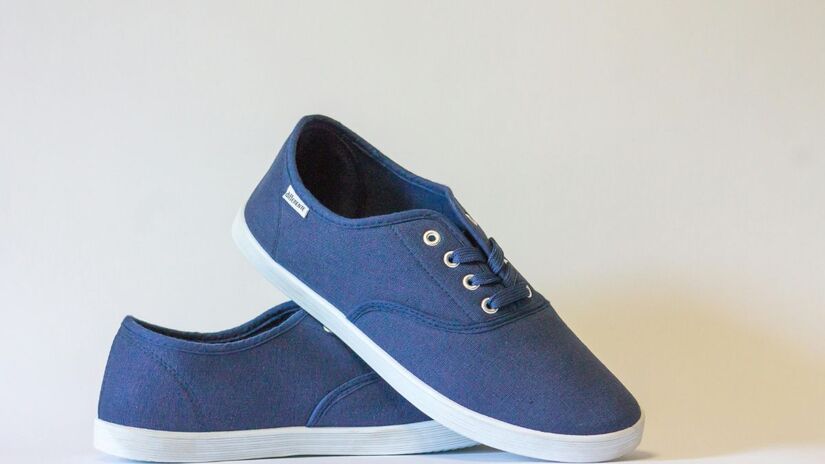 Segundo um estudo realizado pela Universidade do Arizona (EUA), os tênis costumam a trazer com ele diversas infecções e problemas de saúde para casa (Web Donut/Pexels)